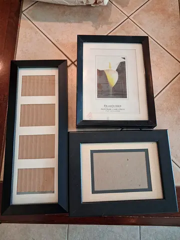 Photo frames - assorted sizes (3) - black