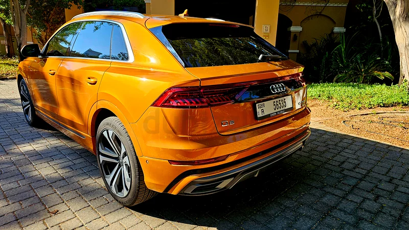 Audi Q8 S-line top options second owner63700661838593114