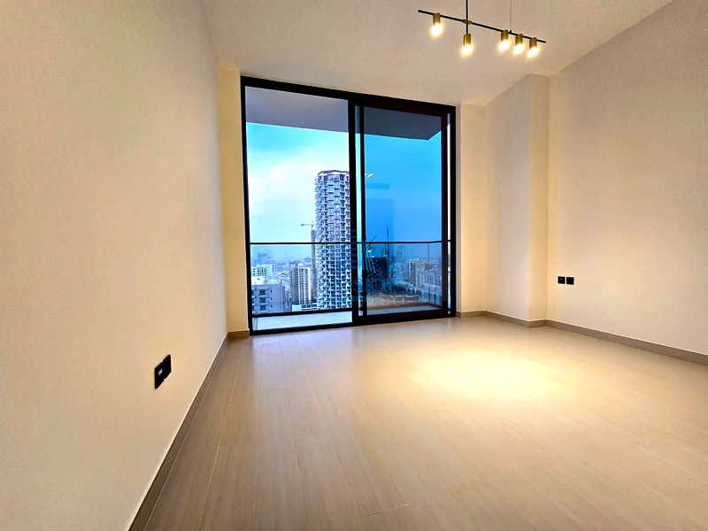 Spacious | Ready to Move | Prime Location63787493732355112