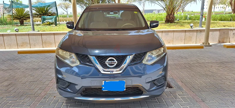 SUV، نيسان إكس تريل 2.5 موديل 2015، 5 مقاعد، تأمين ساري، ملكية سارية، مواصفات خليجية،63699057316355111