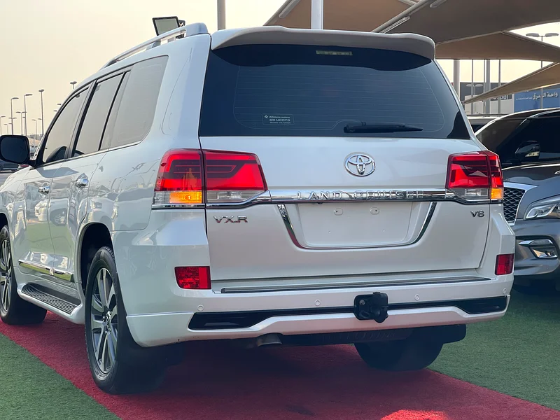 ستيشن2016-VXR-4.6L-خليجي-فل اوبشن-هيدروليك-360 كاميرا-محركات الوكاله-مخمل-شاشات خلفيه63699052660481114