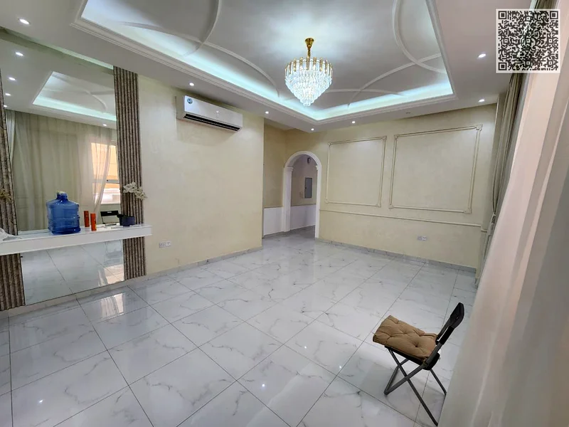 🏡 فيلا من 5 غرف نوم رئيسية للإيجار في الياسمين - 100,000 درهم/سنوياً63718109867778110