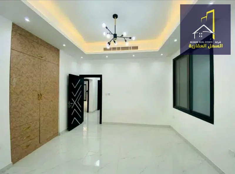 فيلا فاخرة بـ 5 غرف نوم رئيسية مع غرفة خادمة وصالات واسعة63718019588737114