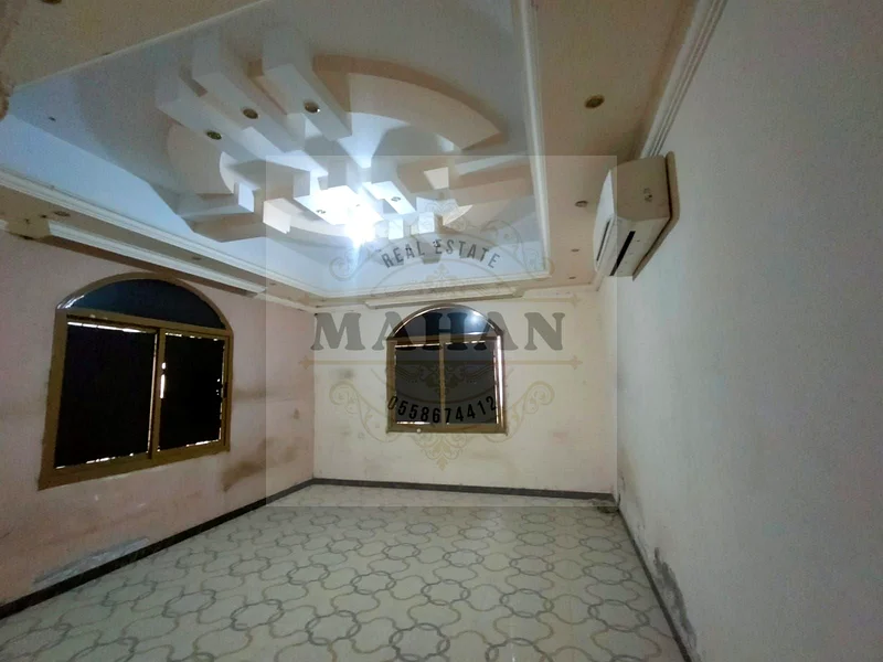 فيلا بقاعة مجلس و5 غرف نوم متوفرة للبيع في عجمان المويحات63869924573954114
