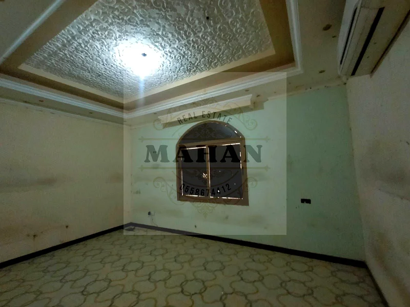 فيلا بقاعة مجلس و5 غرف نوم متوفرة للبيع في عجمان المويحات63869924573954113