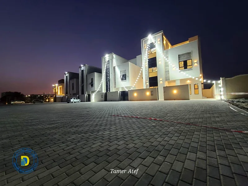 For sale, modern villa with 6 rooms and a roof, including registration fees, in the Al Helio 2 , super deluxe finishing, freehold , bank financing63909439907329111