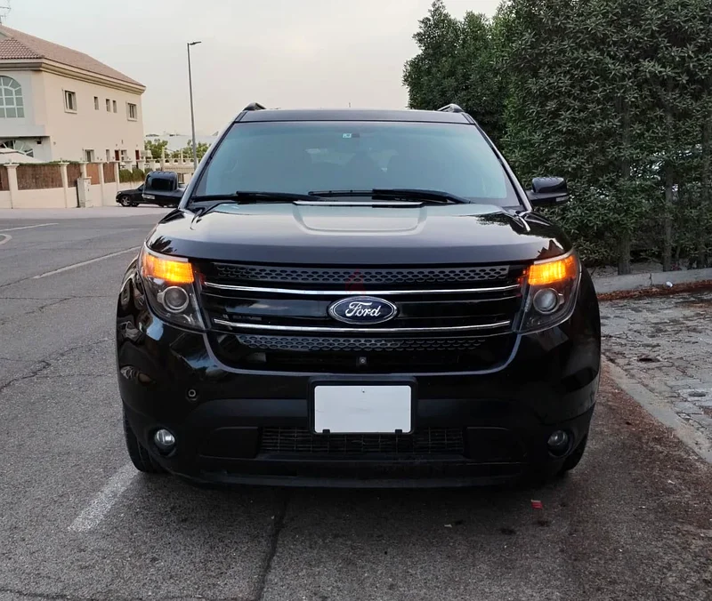 Ford Explorer 2.0 EcoBoost Limited | Japan Import | Low Mileage63699041030658111