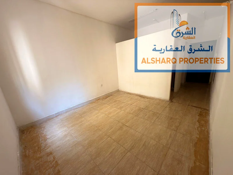 استوديو - مطبخ منفصل - للإيجار السنوي في الروضة - عجمان - خروج سهل إلى طريق محمد بن زايد63719426072450111