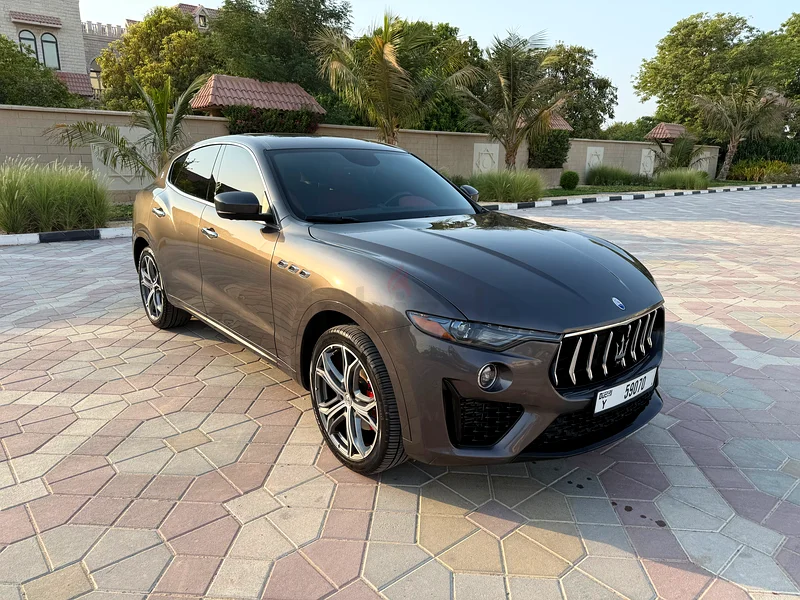 Maserati Levante// v6 // super clean car63699026330371112