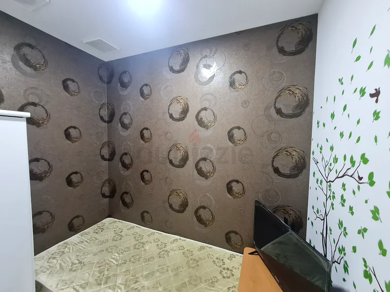 غرفة بمساحة جزء واحد63796043826306113