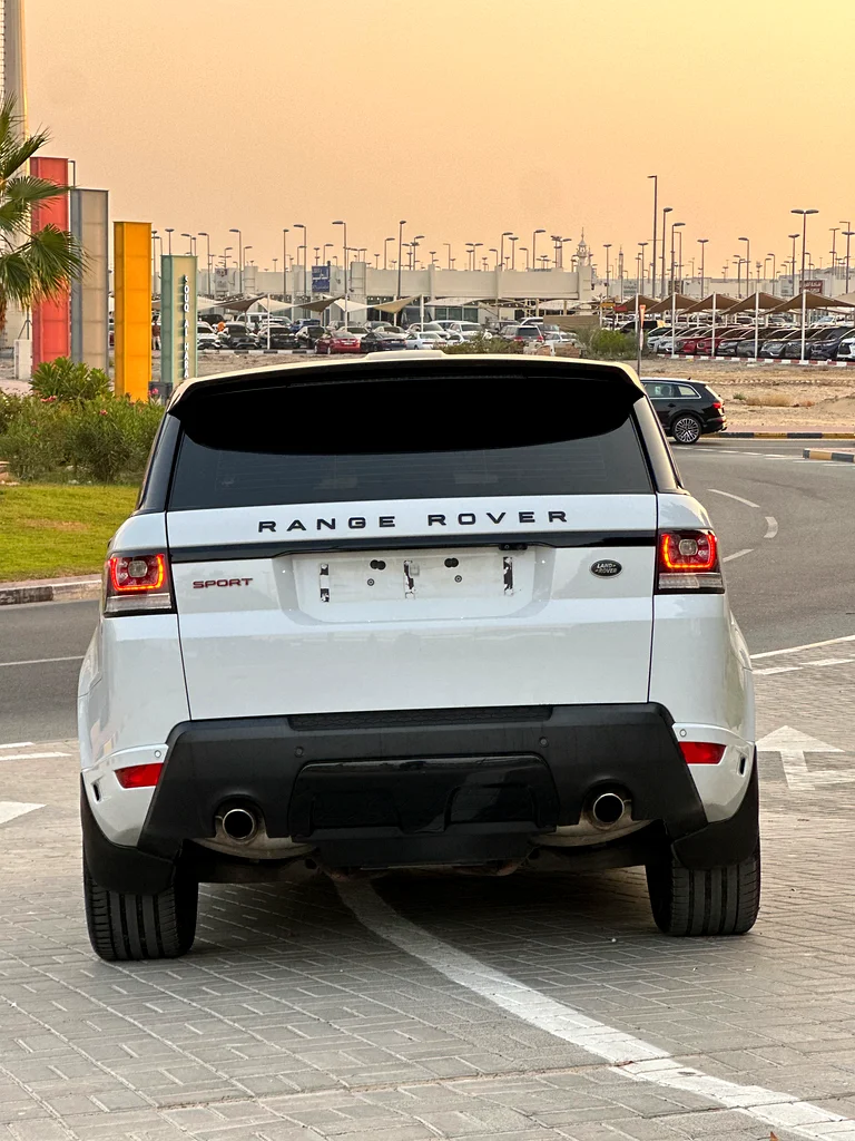 Range Rover Sport Black Edition HST 5 Camera GCC  رنج روفر سبورت ٥ كاميرات بلاك اديشن63699060393729113
