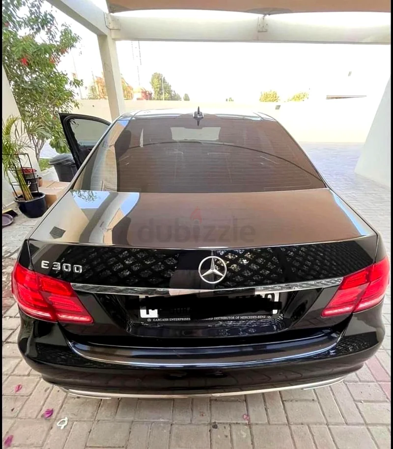 Mercedes E300 GCC63699043943683111