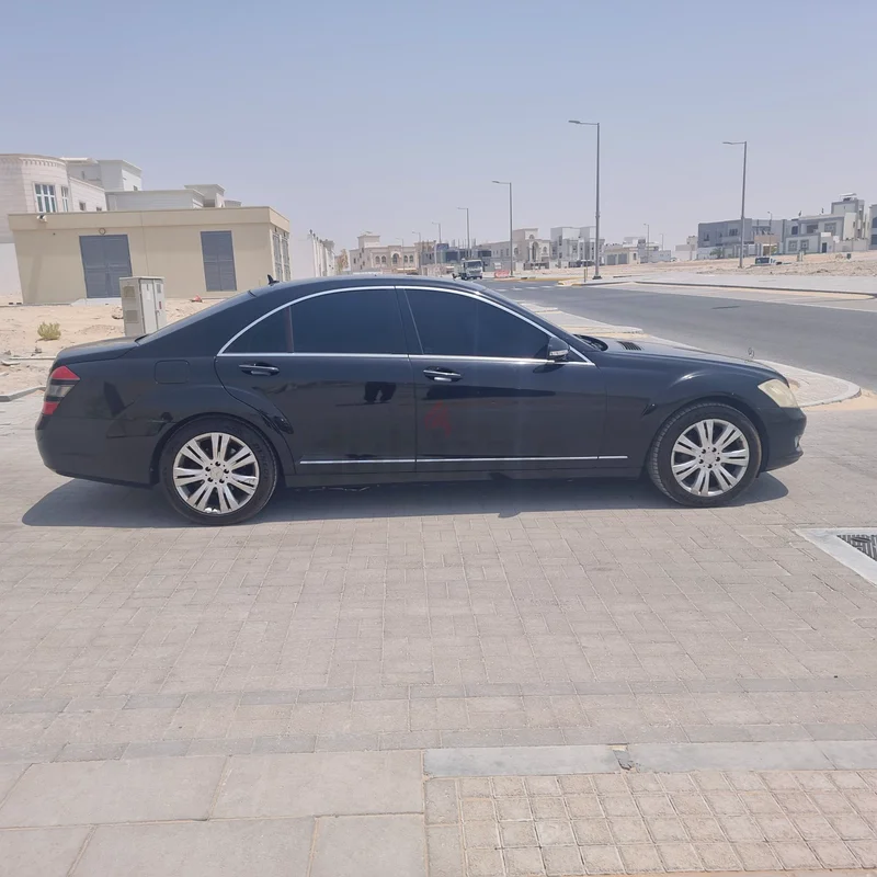 Mercedes S-class 300 200963699044857218111
