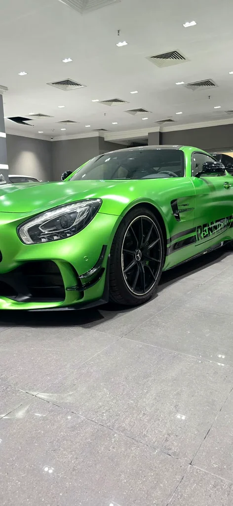 Mercedes AMG GT R63699043110786111