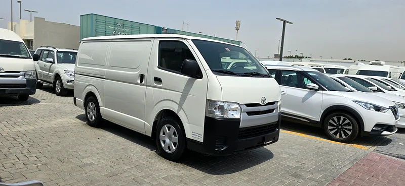 Toyota Hiace 2016 GL Low Roof63699049391234110