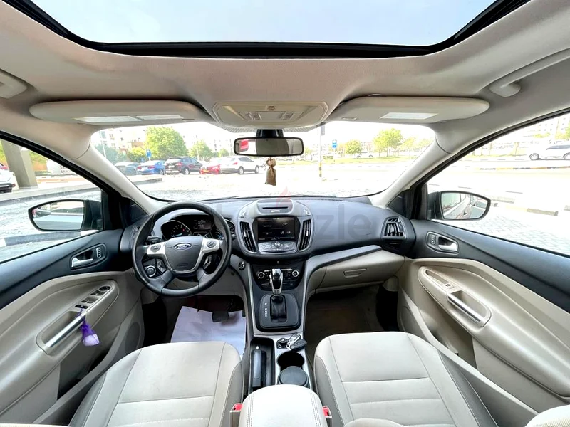 Family Owned Ford Escape 2014 GCC Specs Full Option63699040084353112