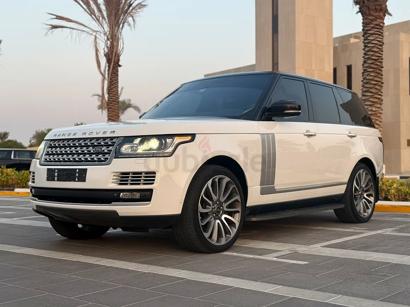 2014 Range Rover Vogue SE Supercharged – GCC Spec63699060929410110
