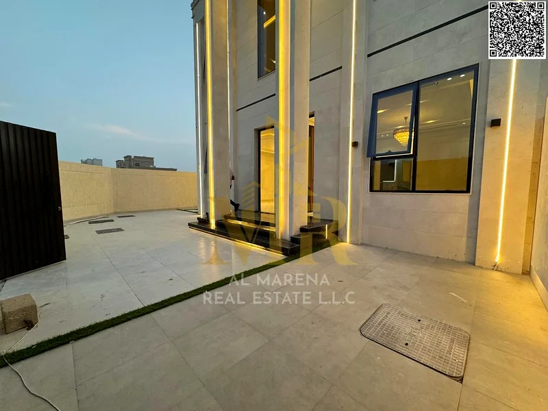 A unique opportunity to own a luxurious villa that combines modern design and an attractive price, including registration and ownership fees.63909552252035114