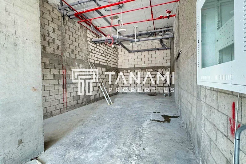 Shell and Core | Great Investment | Vacant64064928826882111