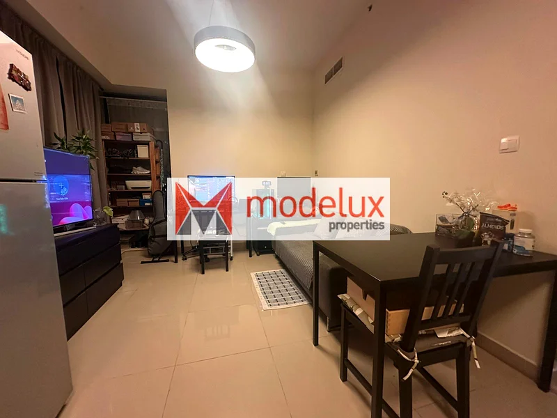 استوديو في ذا ميدياليست63734259074051111