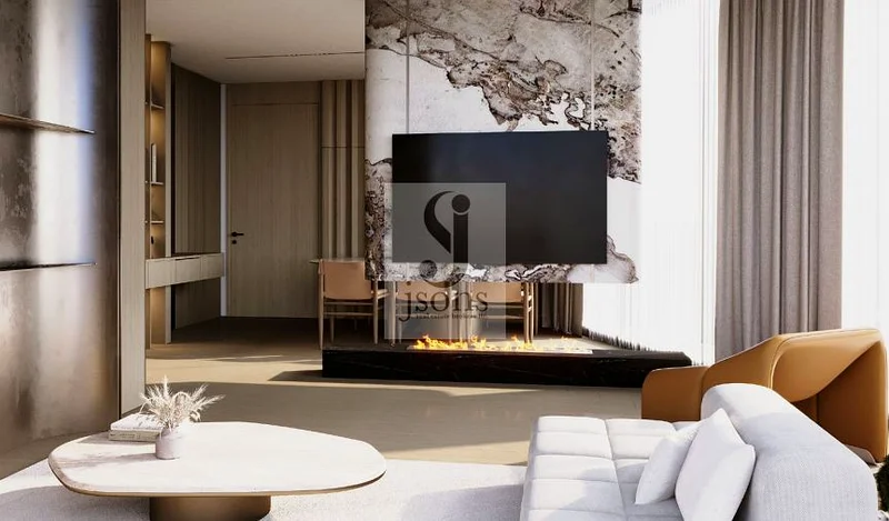 Luxurious Studio | Front View | Strategic Location64034647236609113
