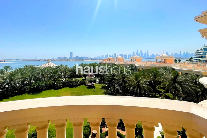 شقة فندقية | تطل على النخيل | خمس نجوم64009773720195110