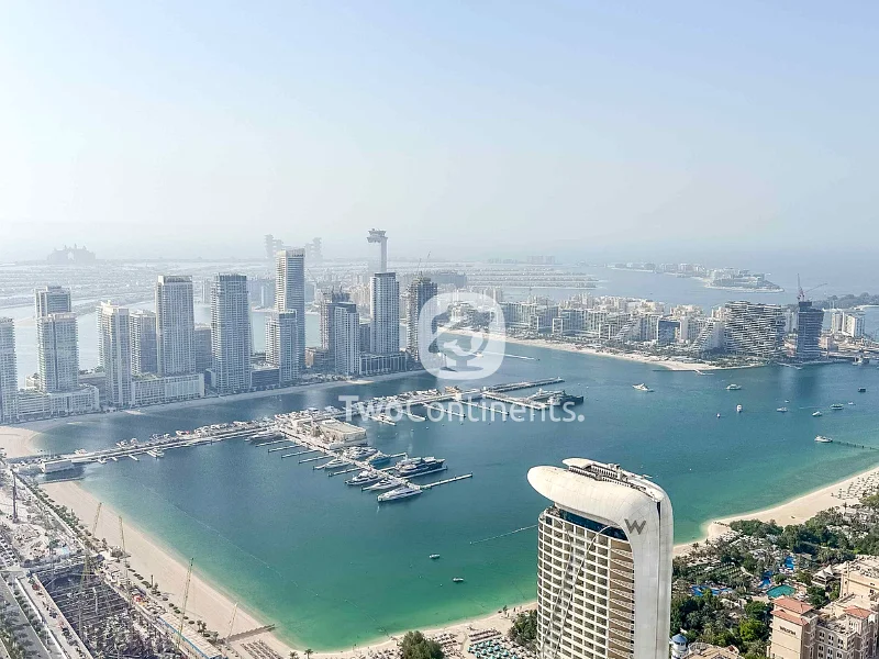 شقة في الطوابق العليا بـ 3 غرف نوم + غرفة خادمة | شاغرة | إطلالات مذهلة64041705088898110