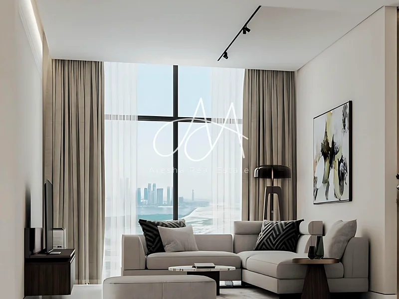 Distress Deal | Racecourse View | 1+ Study63960641756418110