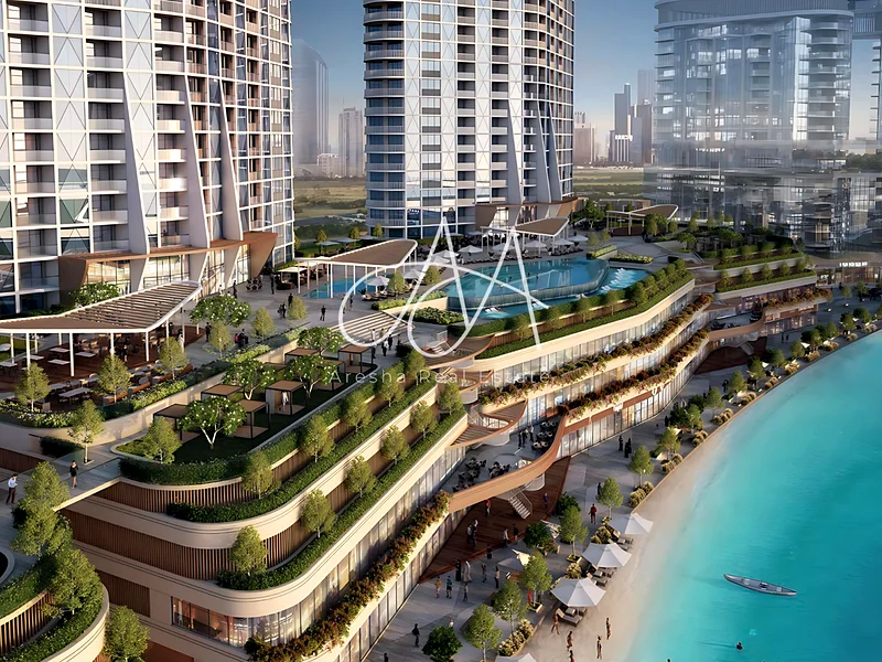 Distress Deal | Racecourse View | 1+ Study63960641756418112