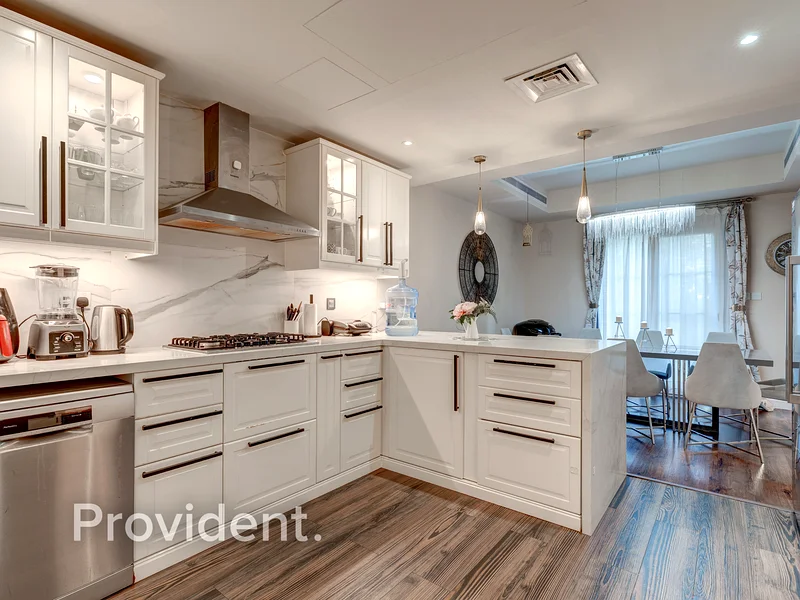 Single Row | Upgraded | Prime Location63919448701570112