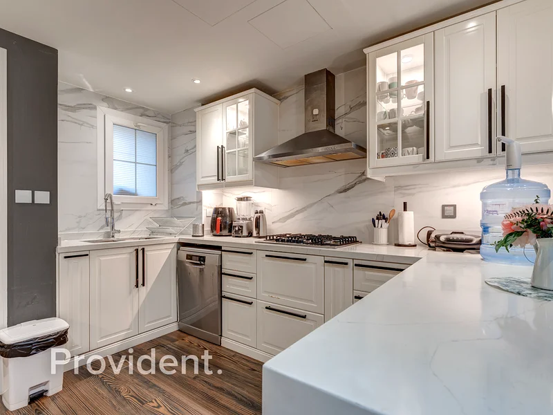 Single Row | Upgraded | Prime Location63919448701570114