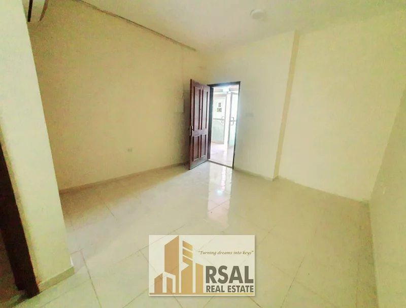 Lavish Studio/Close Kitchen/Family Building/Near Gaxlay Super Market63704589216769114