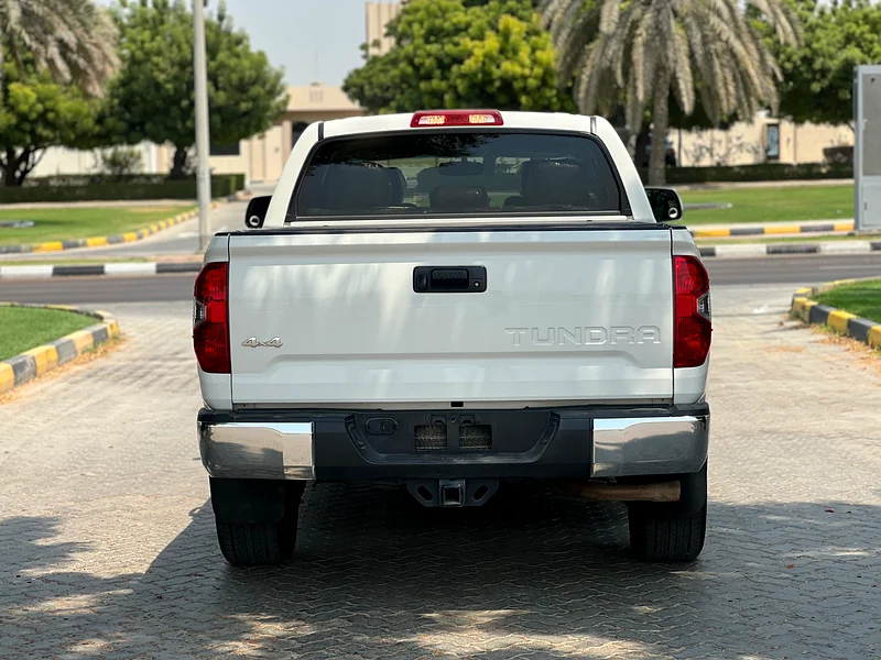 Toyota Tundra 2014 car in very very excellent condition63700380550786114