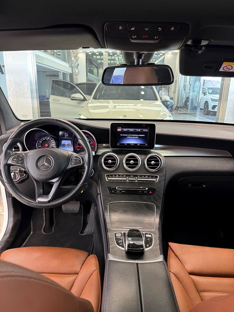 MERCEDES GLC250 4MATEK / 2018 / GCC / FULL OPTION63699042373762113