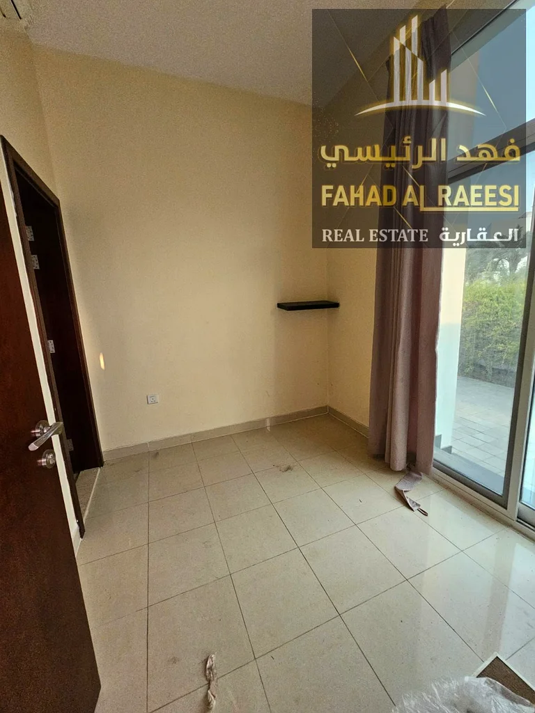 فيلا من 3 غرف نوم رئيسية للإيجار في الجرف 2، عجمان، بمساحة 4200 قدم مربع63715024930435113