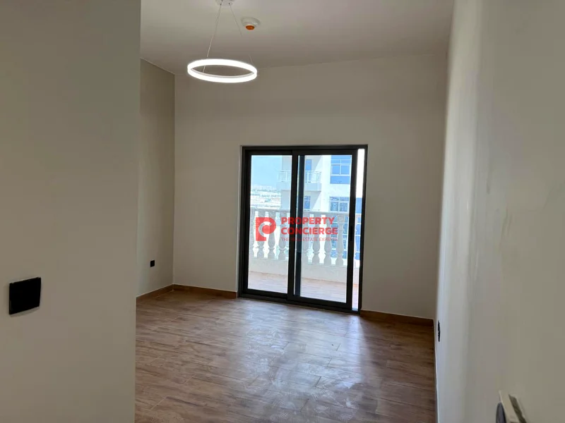 شقتان متاحتان للإيجار63763098109442113