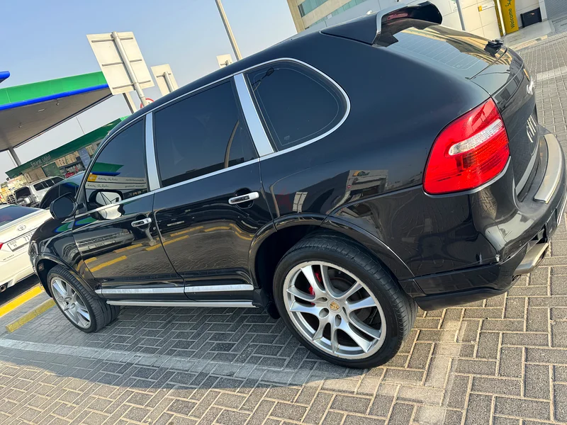 حالة ممتازة، لا يتطلب صيانة، بطارية وإطارات جديدة، مسجلة في دبي.63699038542593113