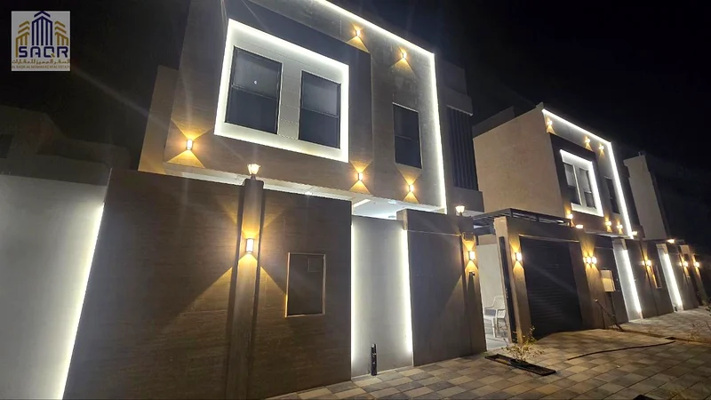 Luxury Villa for Sale in Al Helio Center – Ajman - Swimming Pool | Central A/C units installed and operationa63911511031299113