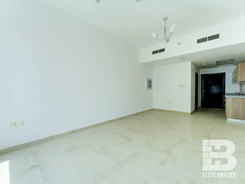 Modern Studio on a High Floor – Heart of JLT63749830288897111