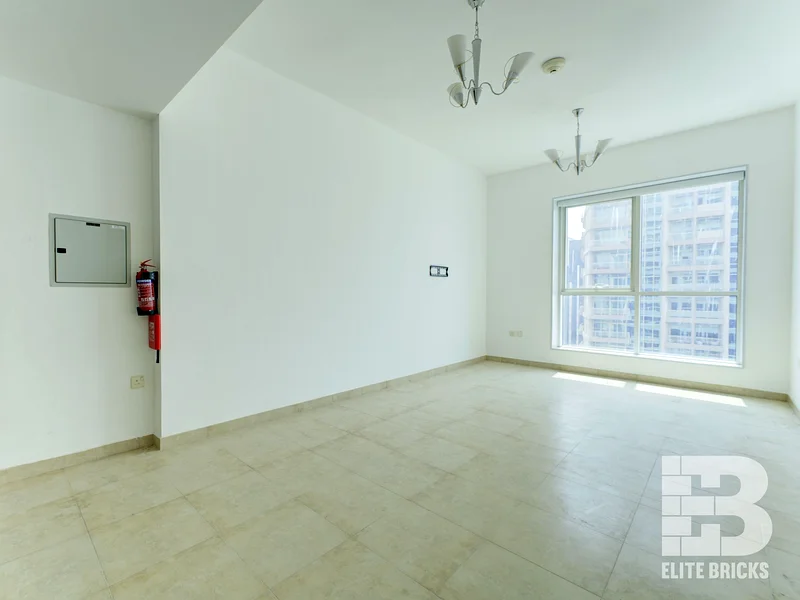 Modern Studio on a High Floor – Heart of JLT63749830288897114