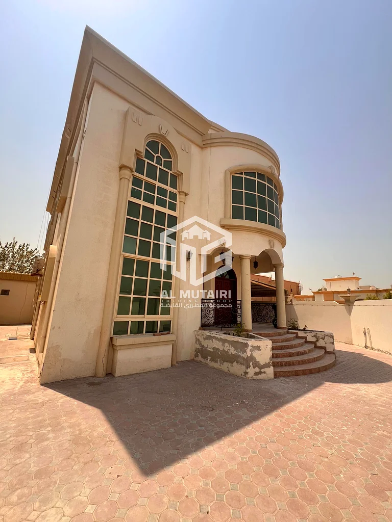 🏡 فيلا زاوية للإيجار – الروضة 3، عجمان63719147393922112