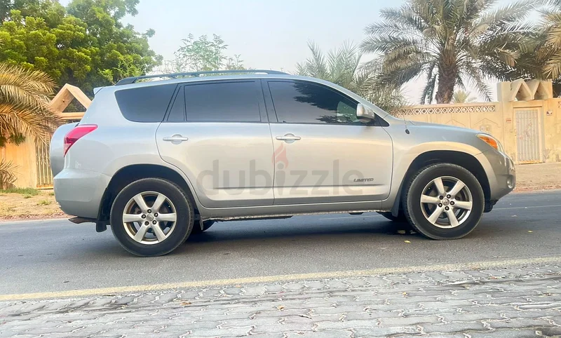 تويوتا راف463699051602946114