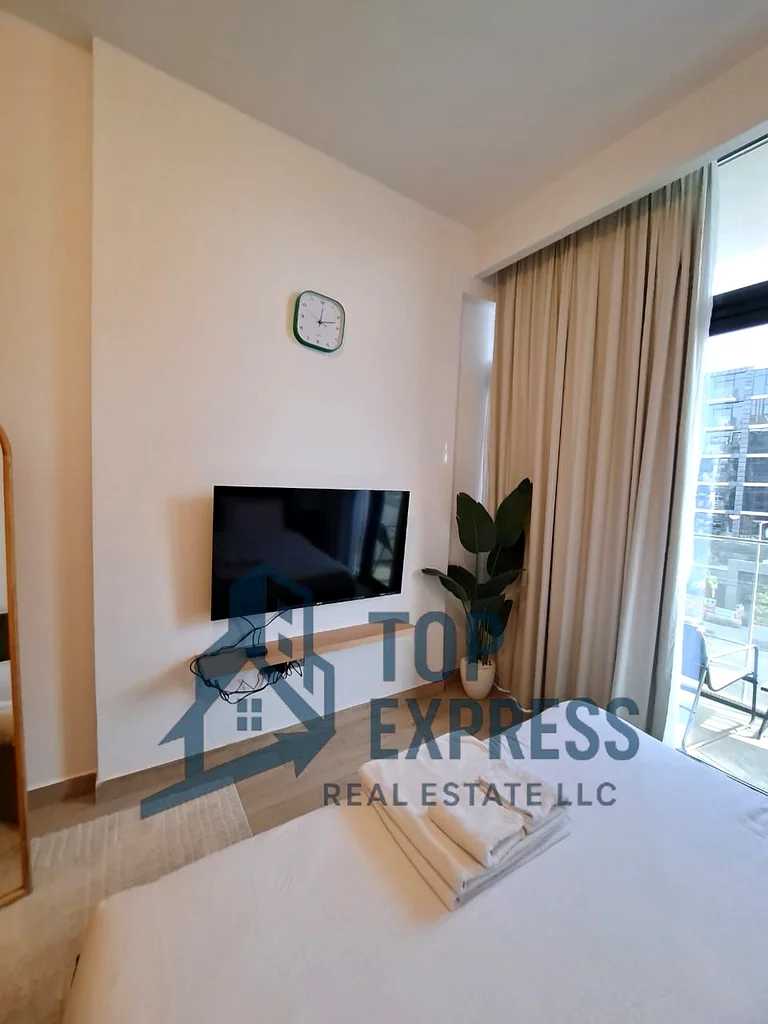 Elegant Studio | Fully Furnished | Chiller Free || Boulevard & Community Views63802546859779111