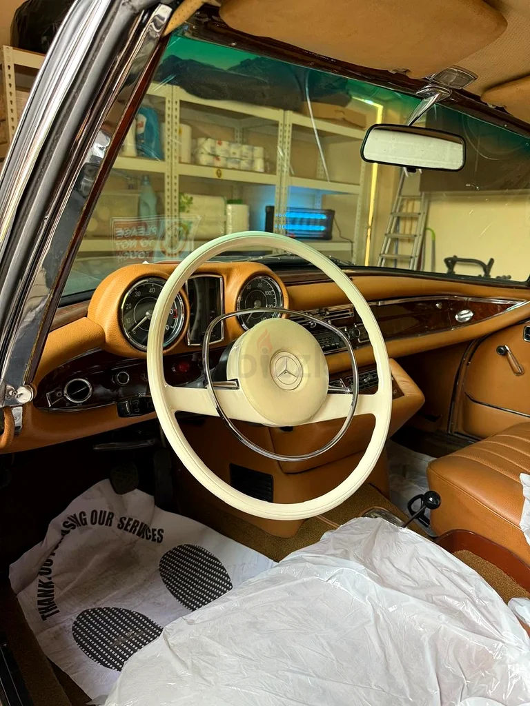 1968 Mercedes-Benz 280 SE – Classic Executive Sedan (Rare Vintage)63699041895938114
