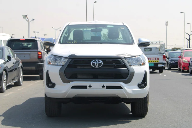TOYOTA HILUX 2.4L DIESEL 4 X 4 ACTIVE MANUAL. EXPORT ALLOWED TO ANGOLA ONLY.63699024410369111