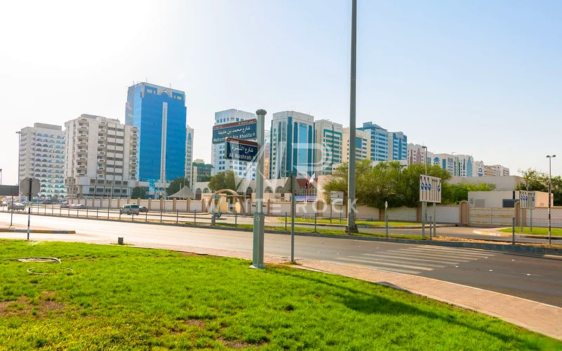 Modern Residential Building | Prime Location63838584335234110