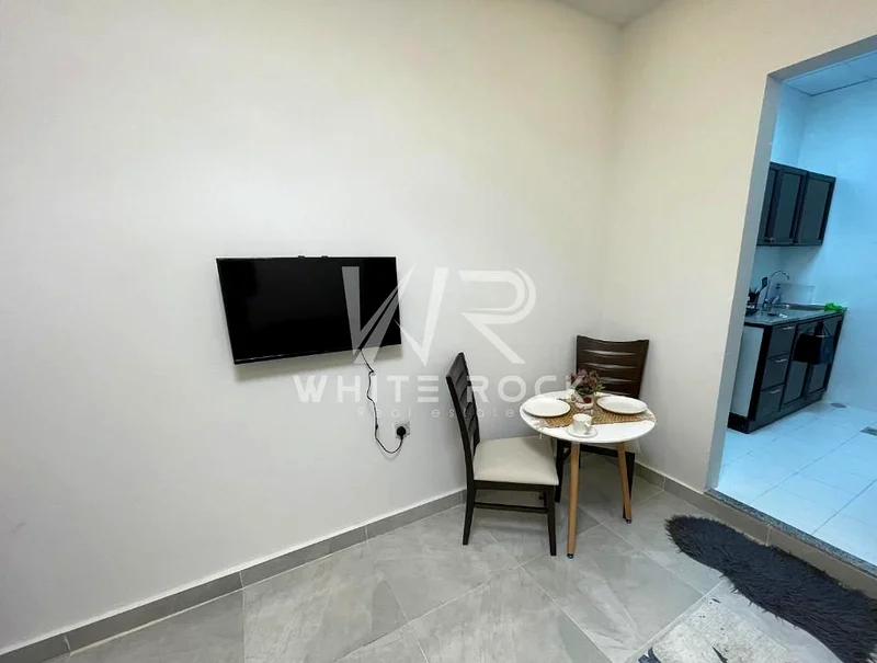 Modern Residential Building | Prime Location63838584335234114