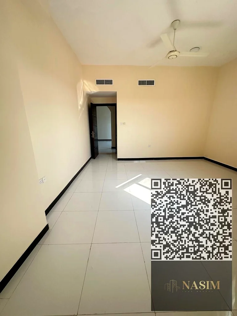 🏡 شقة واسعة مكونة من غرفتين نوم للإيجار – الجرف الصناعية 3، عجمان 🏡 📍 الموقع: الجرف الصناعية 3 – عجمان63809770933251111