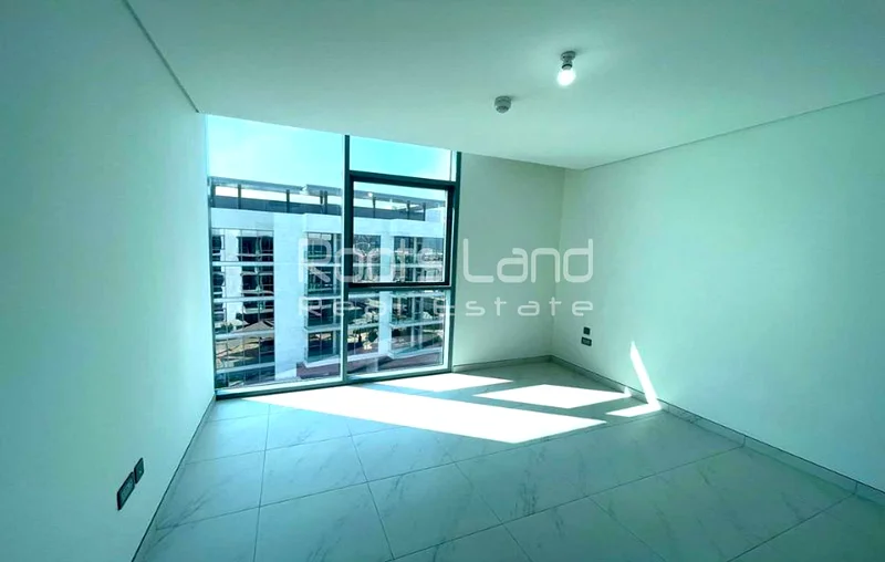 Ready to Move | Crystal Lagoon View | Corner Unit63750248862849114