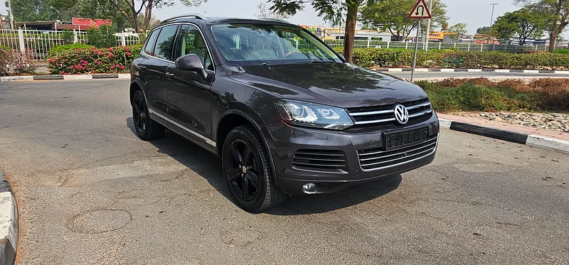 VOLKSWAGEN TOUAREG MODEL 2011 G.C.C KM 144000 ACCIDENT FREE63699034294914110